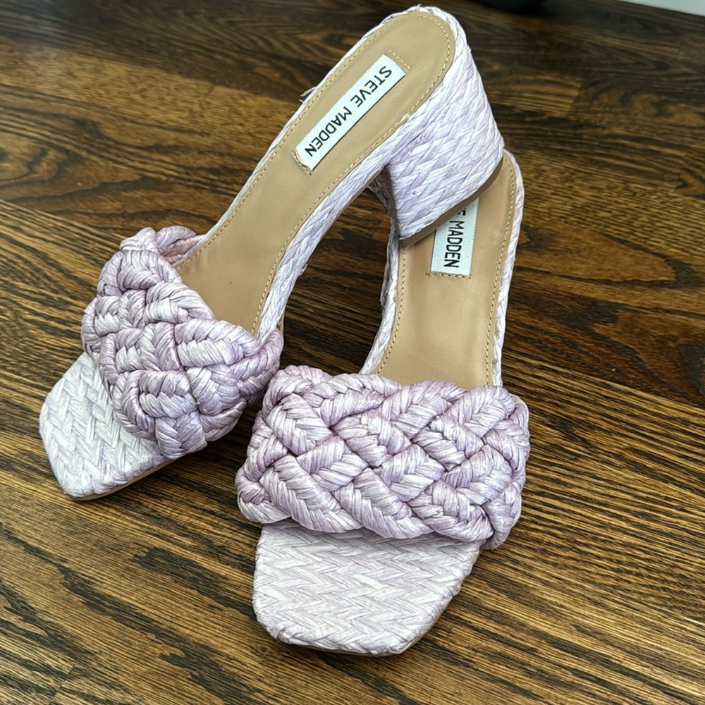 Steve Madden lavender slides